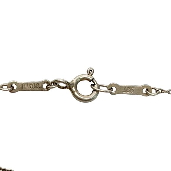 Tiffany and Co Small Elsa Peretti Teardrop Pendant Necklace 18" - Sterling - Picture 2 of 12